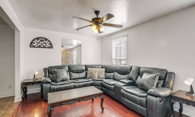Silver Spring Maison | Pet-Friendly Silver Spring Home: 2 Mi to Downtown!
