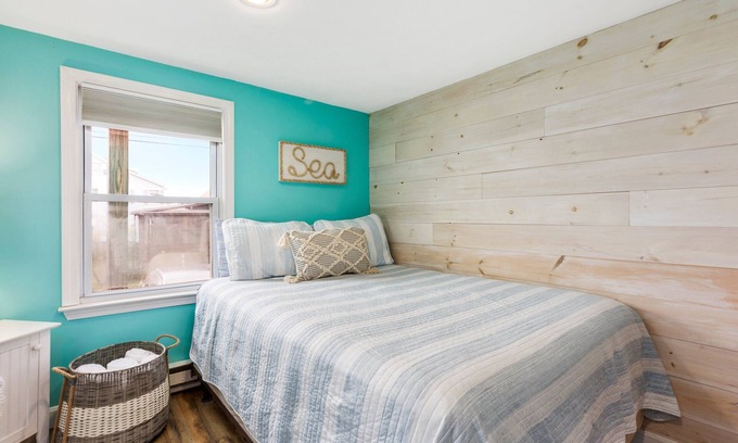 Salisbury Beach Appartement | Récemment rénové 2 BR Beach House - À quelques pas de la plage!