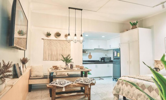 Morong Appartement | Pet-Friendly Studio Apartment - SBMA Olongapo City
