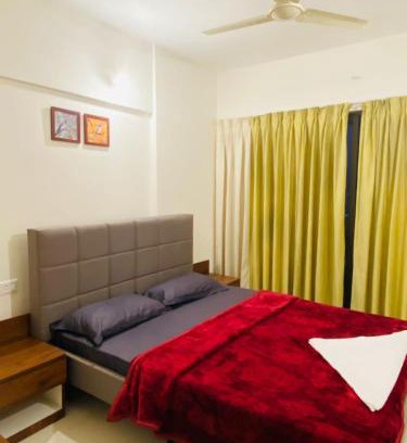 Ambikapur Appartement | Petal Stays - Viman Nagar