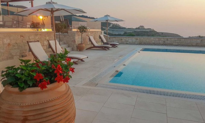 Vilatoria Hôtel | Petani Resort