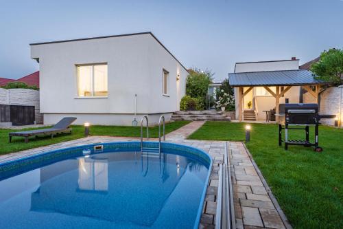 Cierny Balog Appartement | Pethouse