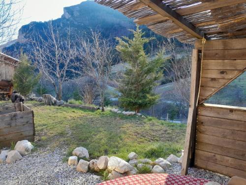 La Piarre Chalet De Ski | petit gite isolé chez des eleveurs