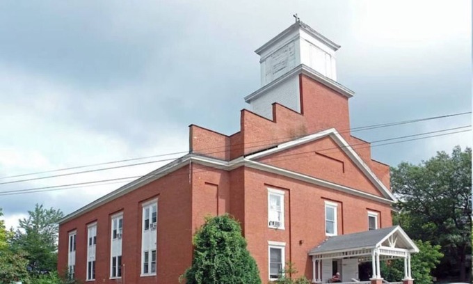 Somersworth Appartement | Petit & Modern w/Parking ~ Wine