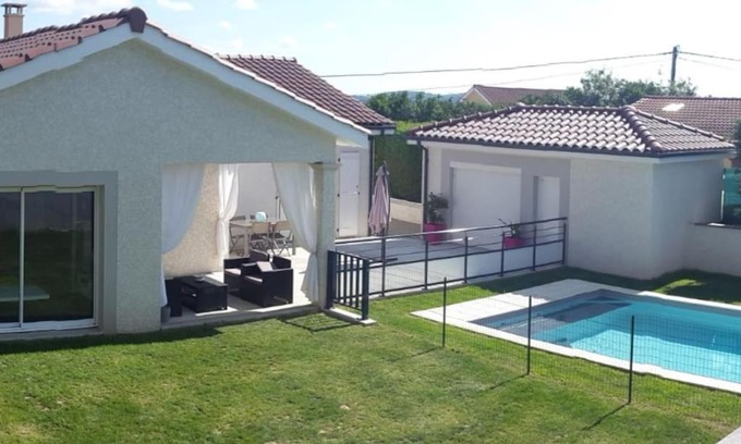Reventin-Vaugris Appartement | Petit nid douillet