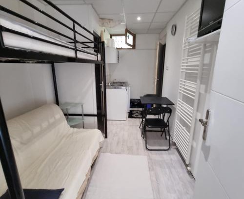 Massignieu-de-Rives Appartement | Petit studio 19m2