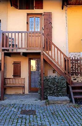 Chorges Maison | petite maison cosy cœur village