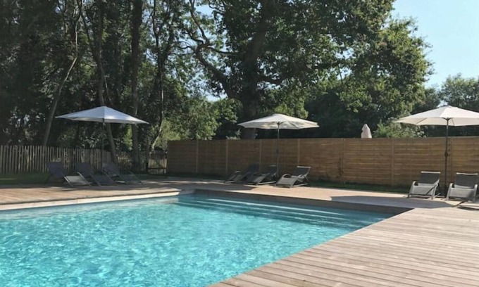 Locoal-Mendon Maison | Petite maison Piscine et Vue sur la mer - Grange EST