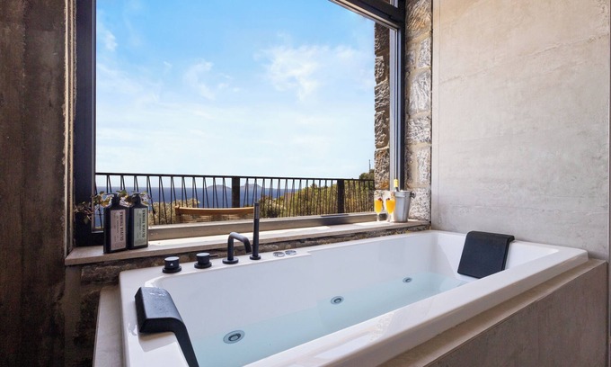 Vizari Villa | Luxury villas in South Crete with stunning sea views and private pools