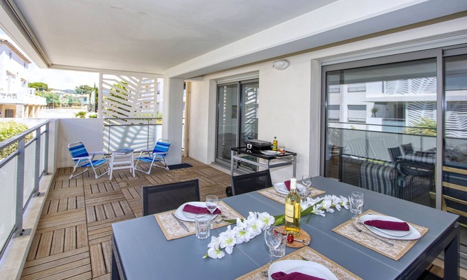 La Ciotat Appartement | Pètro, 100 m de la plage, terrasse, clim, parking