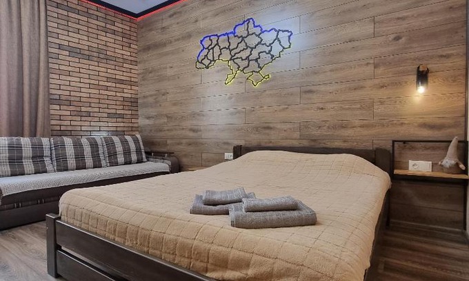 Kamenets-Podol'skiy Appartement | Petropavlivska apartment тиха вуличка в центрі Старого міста