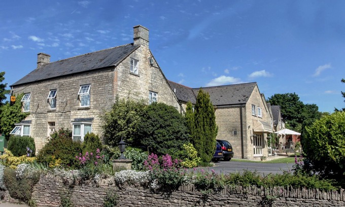 Crudwell Hôtel | Pettifers Freehouse Hotel
