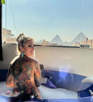 Al Haram Appartement | Pharaoh jacuzzi pyramids view