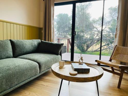 Sunderland Bay Villa | Phillip Island Coastal Cabins