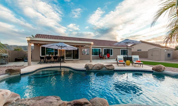 South Mountain Maison | Phoenix Backyard Oasis Pool Home! Sleeps 12, Game Room and Kids Playset too! home