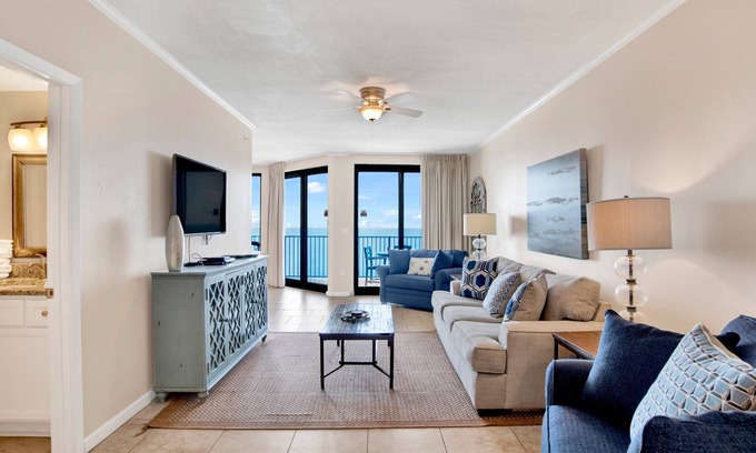 Orange Beach East Copropriété | Phoenix X 1505- GulfFront View, Large Balcony!