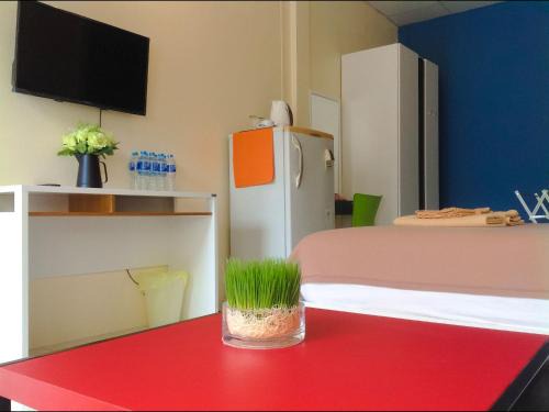 Talat Yai Appartement | Phuket Town Budget House - Aircon Room #1