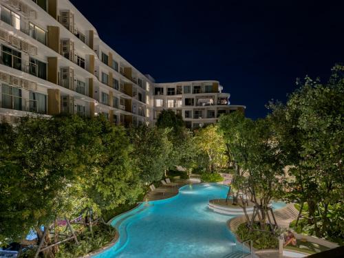 Phuket Appartement | PHYLL Condo Private Beach Vibes at Central Phuket 1 BR Unique Garden View