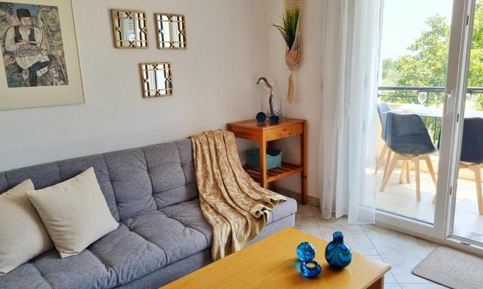 Golden Beach Maison | Physis - Seaview Maisonette