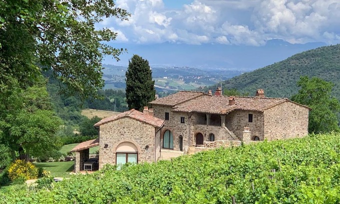 Greve in Chianti Villa | Pié Vecchia ,Villa+Fienile - Greve in Chianti