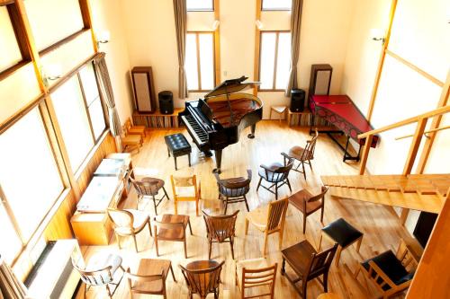 Higashimachi Chalet De Ski | Piano&Stay 小西健二音楽堂～奏でる・泊まる～