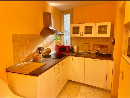 Lucca Historical Center Appartement | Piazza Napoleone Sweet apartment