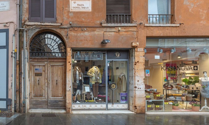 Ferrara Historic Centre Appartement | Piazza Trento Trieste Il Listone Exclusive Apt