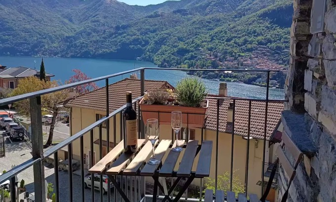 Moltrasio Appartement | Piazzetta /Stunning Lake View - Welcome Cocktail