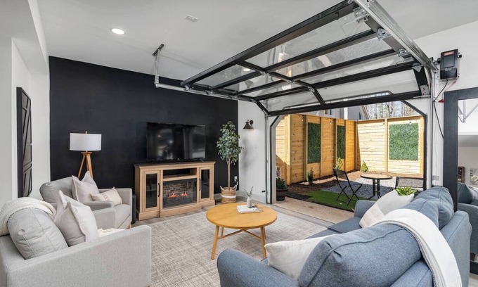 Nellysford Maison | 2 Master Suites | Brew Trail | Fire Pit | Game Rm