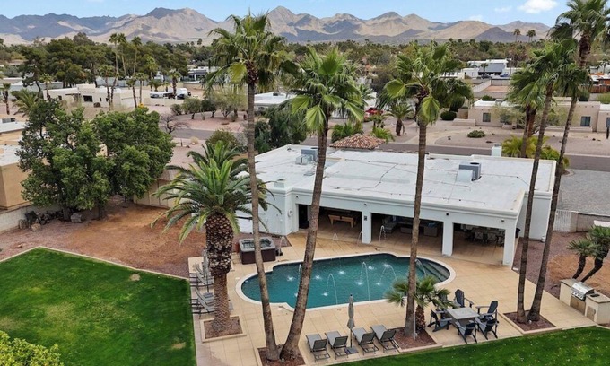 North Scottsdale Maison | Pickleball+SportCt+HeatedPool+AwesomeYard!