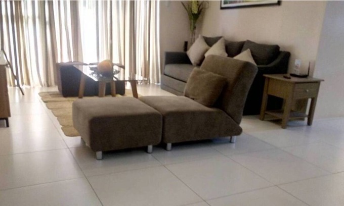 Nasugbu Appartement | Pico de Loro Beach et Country Club Carb3brLit