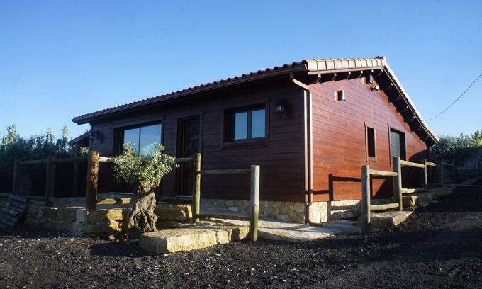 Sao Joao das Lampas Maison | Picturesque Bungalow