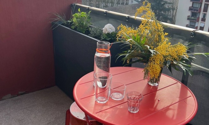 Saint-Denis Appartement | Studio avec vue et balcon à Saint Denisnotre pied à terre personnel