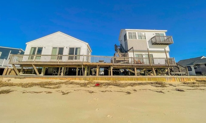 Green Creek Maison | PIERCES POINT HIDEAWAY PROPERTIES (4BR/2.2BA) BAY FRONT IN PIERCES POINT