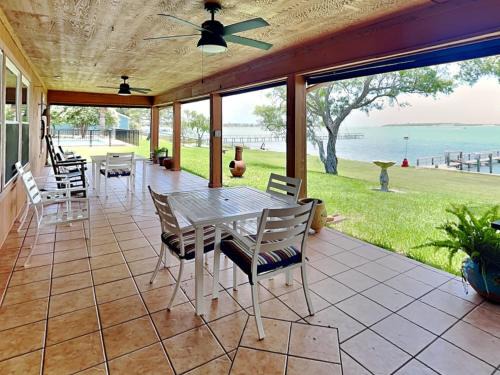 Ingleside Maison | Pierfection Point