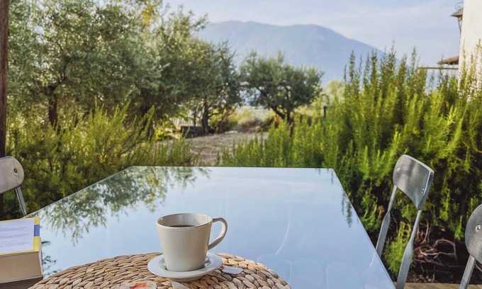 Torre de' Passeri Appartement | Pietra Pizzuta Country House "Maiella" in the heart of Abruzzo. 1 pool
