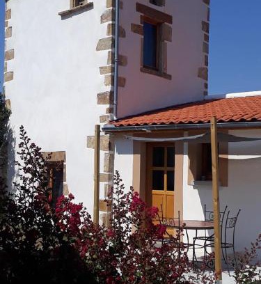 Vic-le-Comte Maison | Pigeonnier