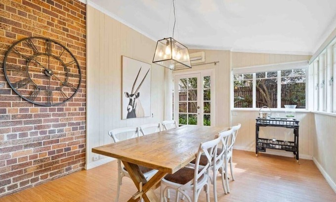 Mount Lofty Maison | Pikedale - Country Getaway in heart of Toowoomba