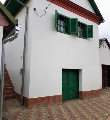 Villanykovesd Appartement | Pincesor Apartman