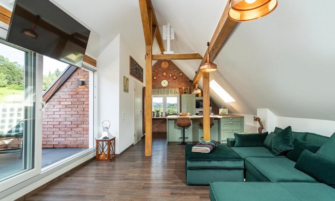 Baden-Baden Appartement | Pine Cone Loft on Baden-Baden's Panorama Trail