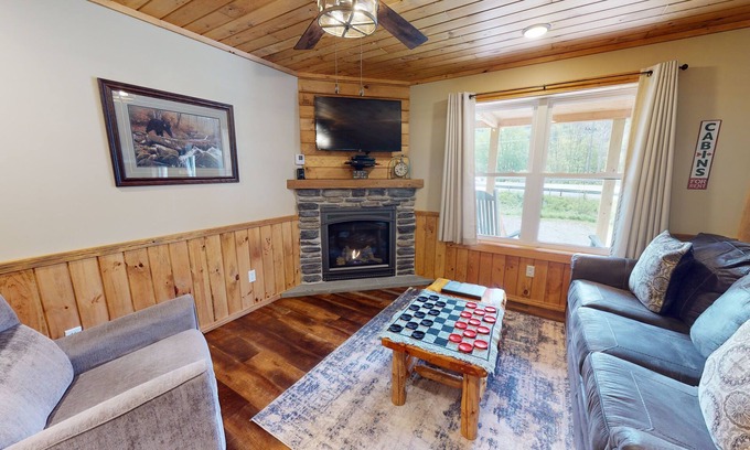 Gaines Station Balnéaire | Pine Creek, PA Grand Canyon, Mountain View Suite 8 at Rough Cut Lodge