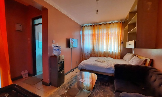 Kidono Appartement | Pine Residency Studio with views