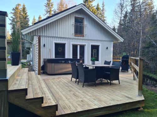 Ulricehamn Municipality Appartement | Pinebo Palace Guesthouse
