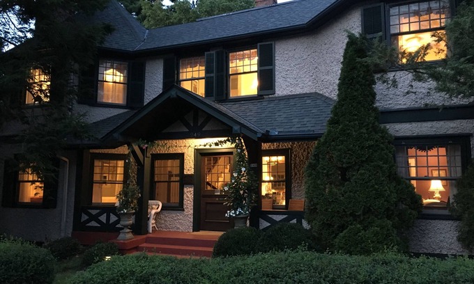 Historic Montford Lit Et Petit-Déjeuner | Pinecrest Bed & Breakfast