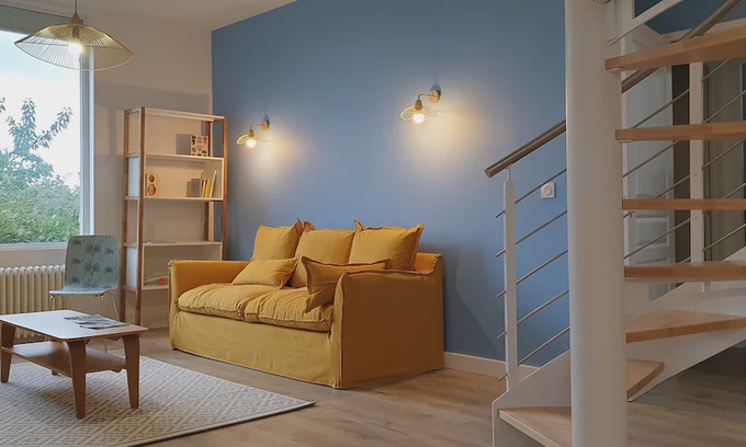 Saint-Quay-Portrieux Maison | Pink House by the Sea