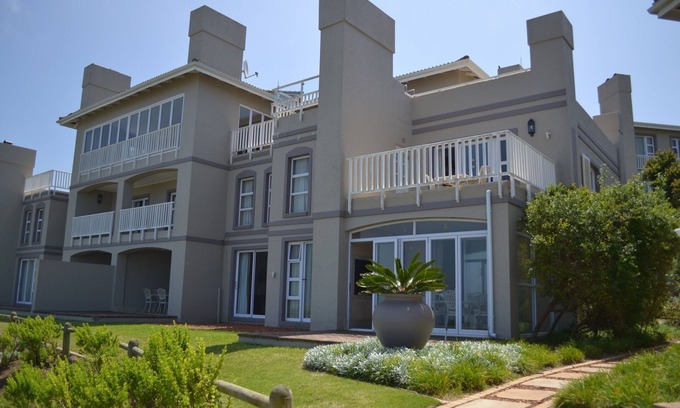 Pinnacle Point Villa | Pinnacle Point Golf Resort: Appartement de 3 chambres 5. 1 avec vue sur l'océan