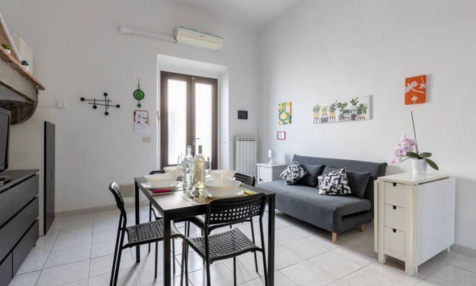 Pisa Appartement | Pisa Bright Apartment near the Airport