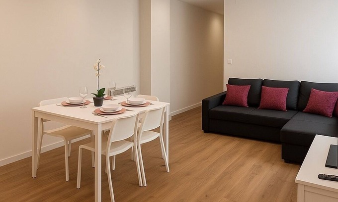 Romareda Appartement | Piso Centrico 4 Habitaciones