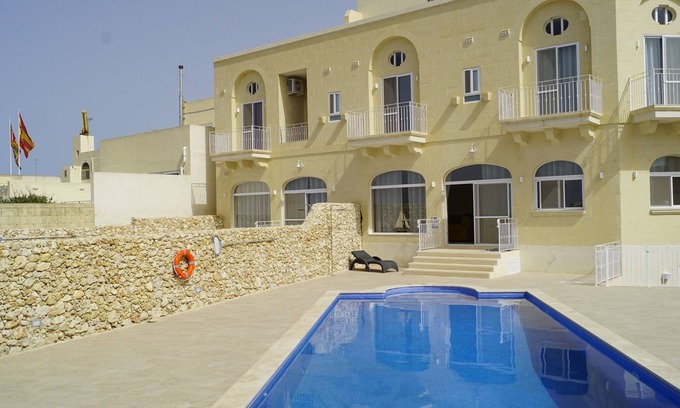 Nadur Maison | Pitt house | nomadichaven.mt
