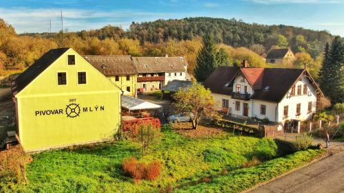 Snedovice Maison | Pivovar Mlýn